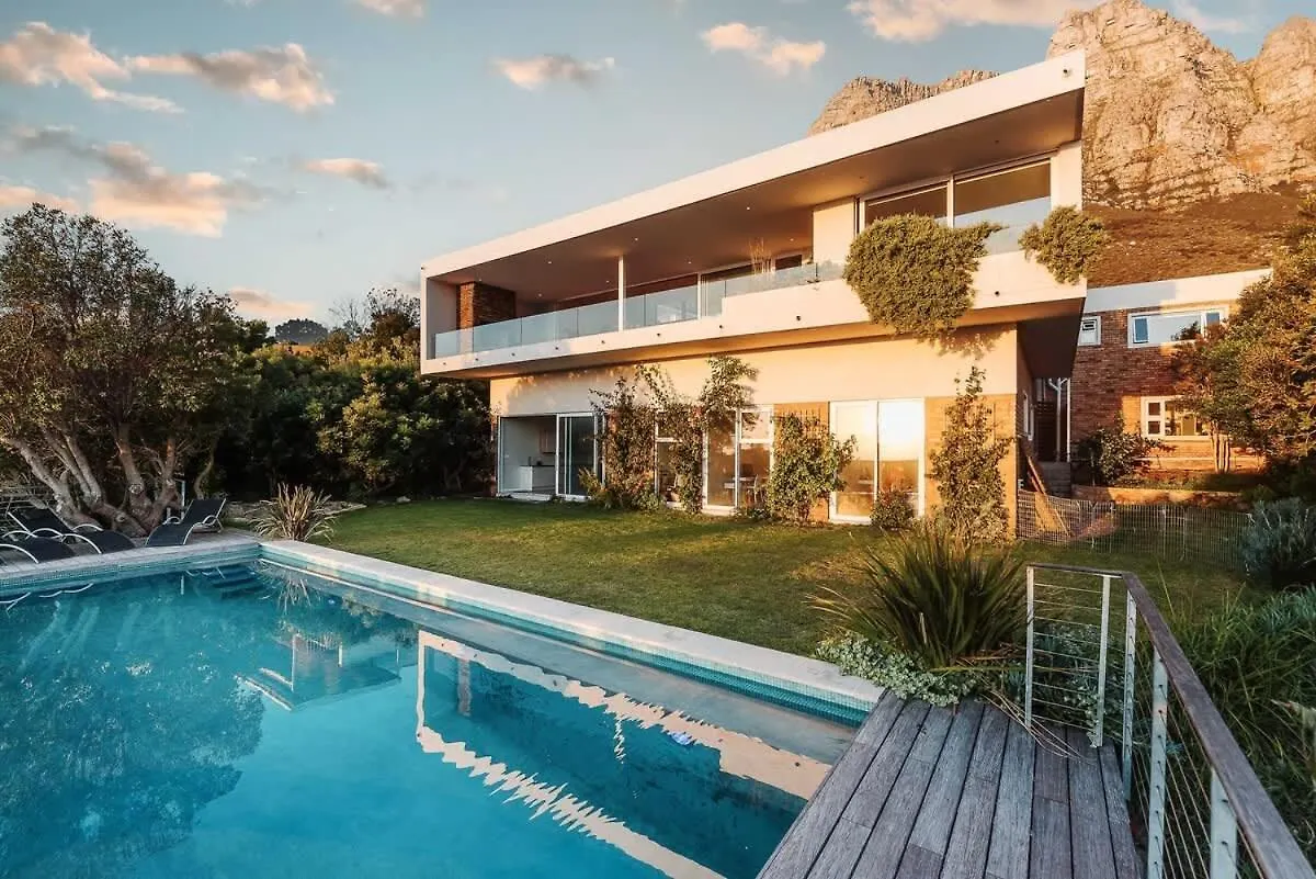 Beautiful Camps Bay Oasis For Family Fun Villa Cape Town