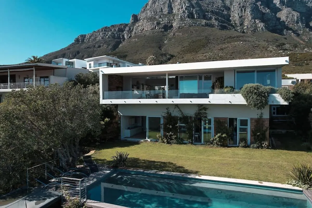 Beautiful Camps Bay Oasis For Family Fun Villa Cape Town