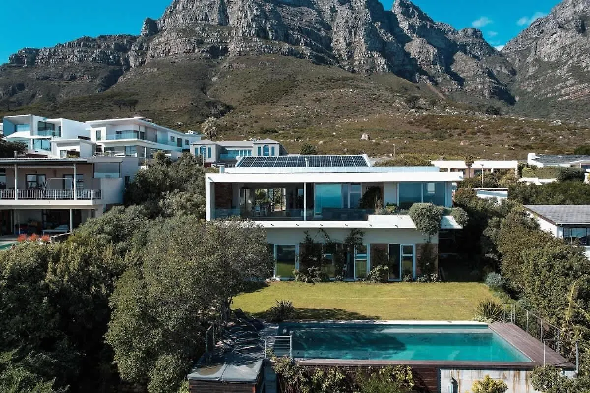 Beautiful Camps Bay Oasis For Family Fun Villa Cape Town South Africa
