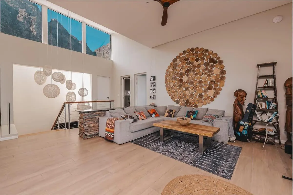 Beautiful Camps Bay Oasis For Family Fun Villa Cape Town 0*,