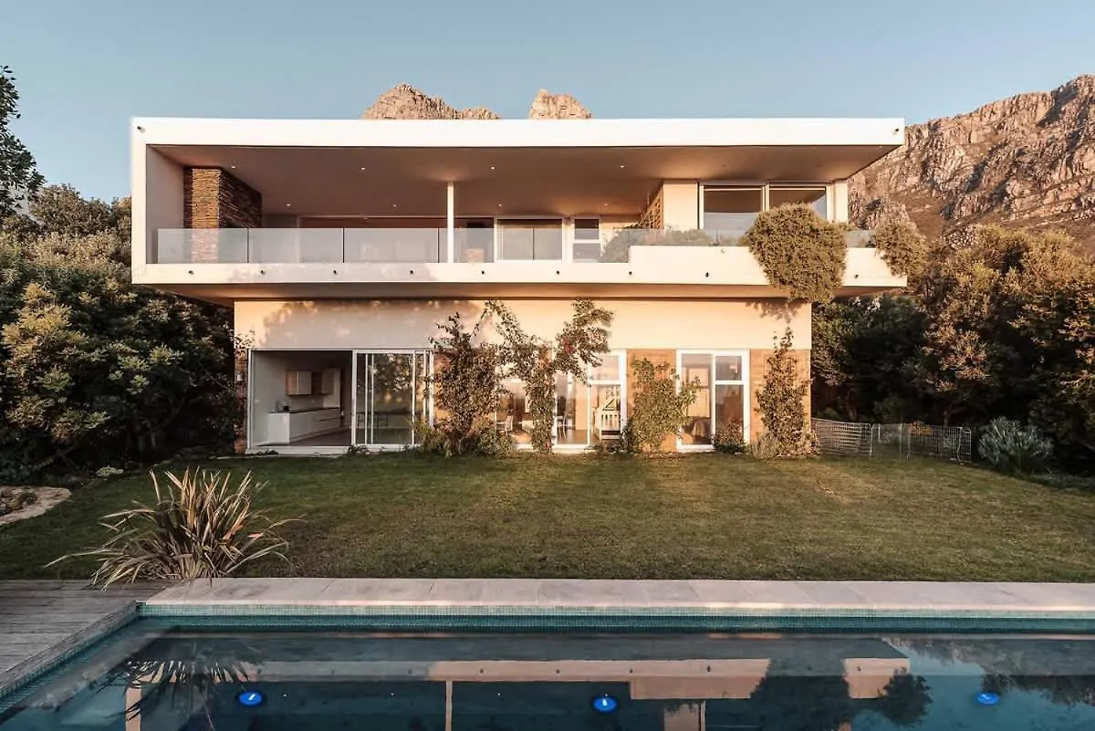 Villa Beautiful Camps Bay Oasis For Family Fun à Le Cap Afrique du Sud